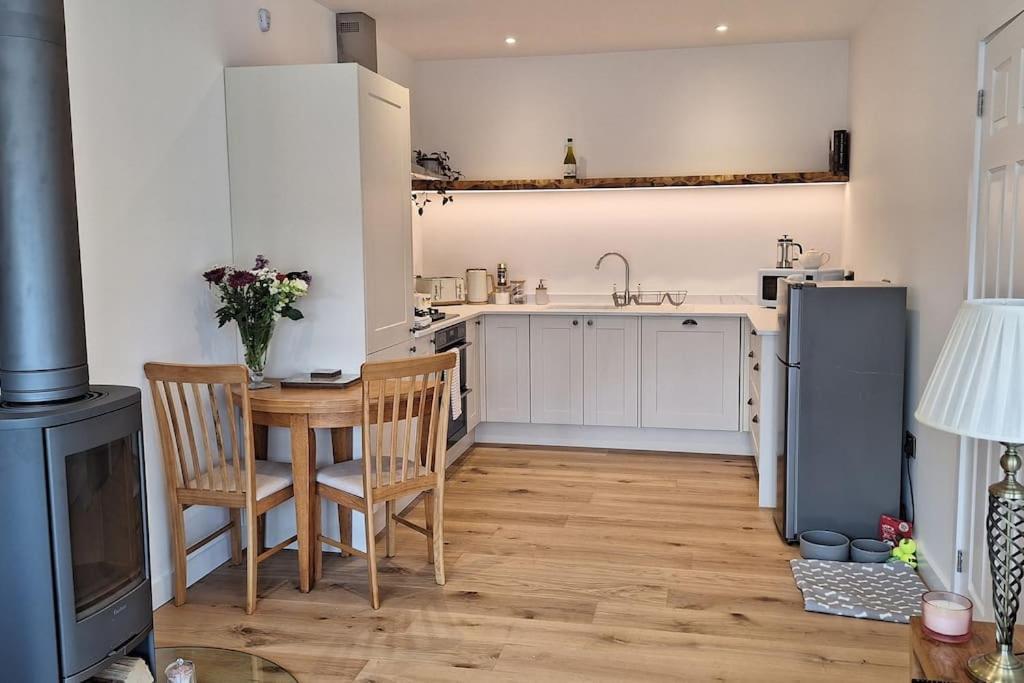 Rural Cornish Cottage Труро Экстерьер фото